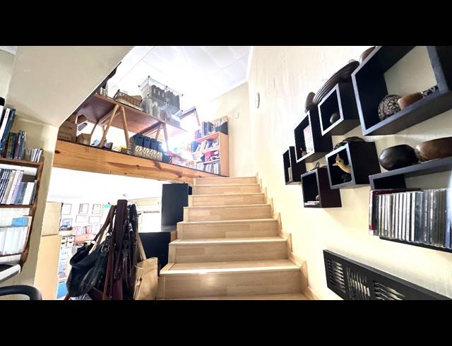 5 BEDROOM HOUSE FOR SALE IN ORMONDE